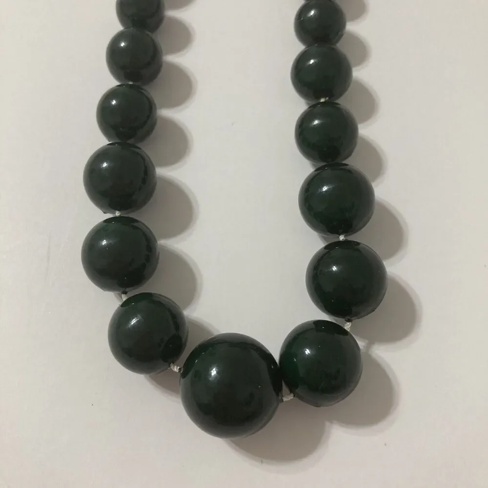 Dark Green Gold Tone Graduation Bead Round Acrylic Necklace Bohemian Hippy